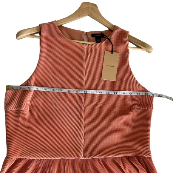 Dressy Peplum Top from Halogen SZ L - Picture 3 of 5